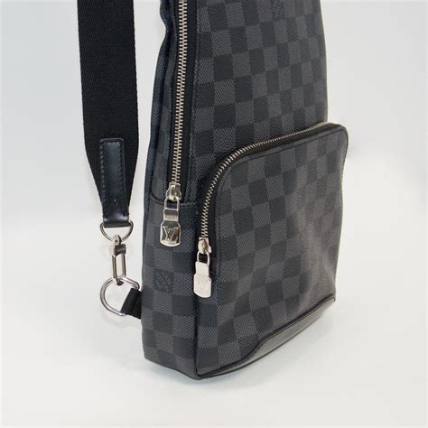 louis vuitton thomas sling bag